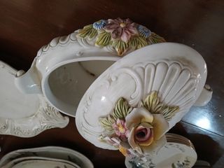 Sopera vintage italiana con tapa y bandeja