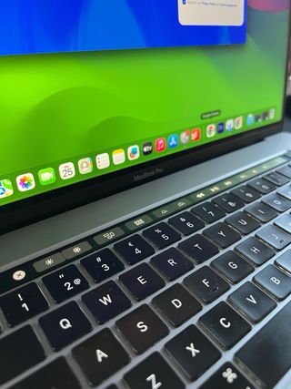 Macbook Pro 16” 2019 core i7, 32 GB ram, 500GB SSD