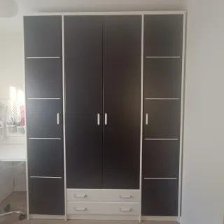 Armario y escritorio