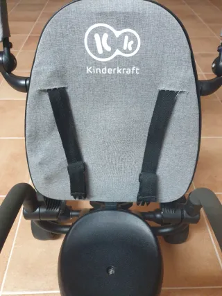 Triciclo Kinderkraft Jazz 4 en 1 evolutivo gris