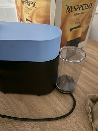 Cafetera Nespresso Vertuo POP