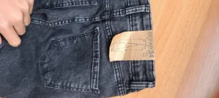 Pantalón skinny gris talla 34