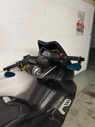 Yamaha TMAX 530 Iron Max