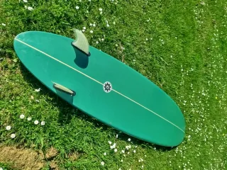 Tabla de surf copia de CI mid Almerrik sin Quillas