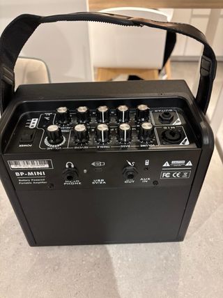 Mini Amplificador Guitarra acústica Portátil