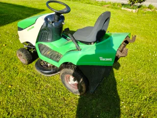Tractor cortacésped Viking MT 545