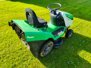Tractor cortacésped Viking MT 545