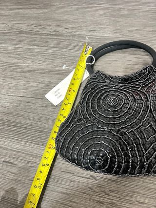 Borsetta elegante nera con perline