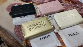 Lote 4 Carteras Tous CADA UNA SALE 15 LA UNIDAD