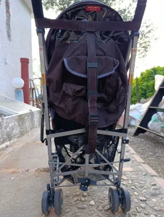 Carrito de bebé Maclaren azul y marrón