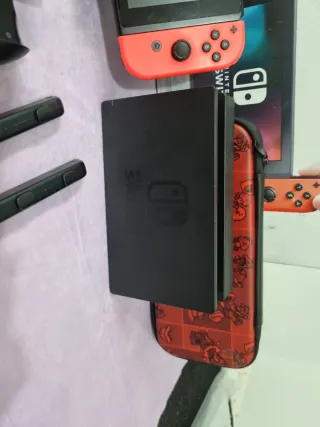 Consola Nintendo Switch Roja