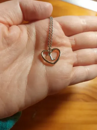 Colgante Corazón con Inicial L.