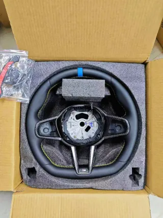 Volante BMW M G80 G82 G87 M4 M2 achatado,