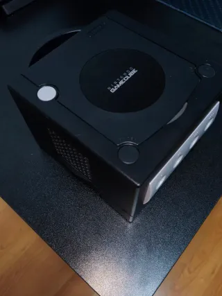 Consola Nintendo GameCube Negra funcinando