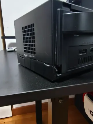 Consola Nintendo GameCube Negra funcinando