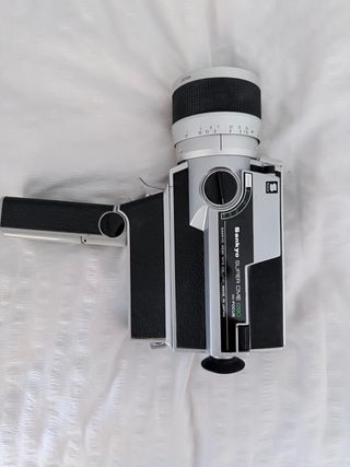 Cámara Super 8 Sankyo Super CME 880 + Funda Origin