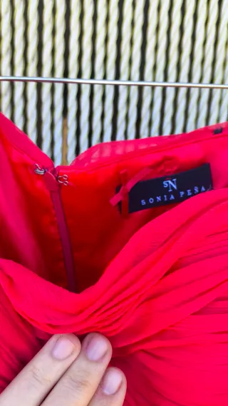 Vestido de fiesta rojo Sonia Peña