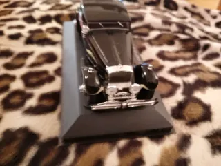Coche a escala Bucciati TAV 8-32 1932