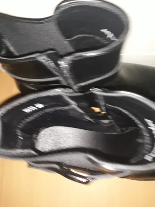 Botines negros talla 39