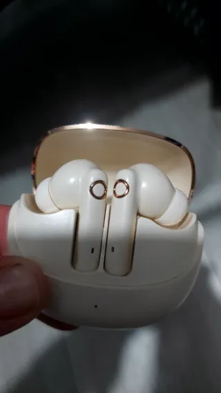 Auriculares Inalámbricos HTC NE35