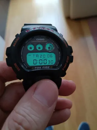 CCasio G-Shock DW-6900 Fox Fire Japan (JDM)