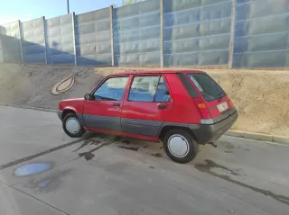 Renault super cinco 1985