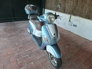 Moto SYM Fiddle III Automática