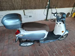 Moto SYM Fiddle III Automática