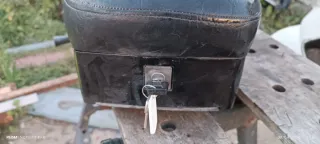 Asiento Vespa con cerradura