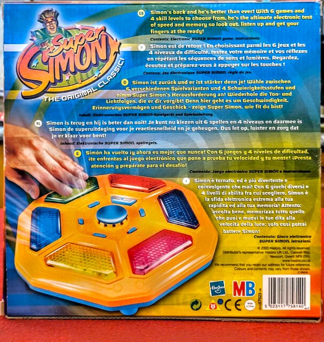 JUEGO DE MESA "SÚPER SIMÓN - (MB)".