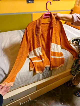 Jersey naranja Escola talla 42 y chaqueta naranja