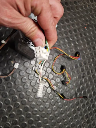 Fuente HP PS-4241-1HD 240W