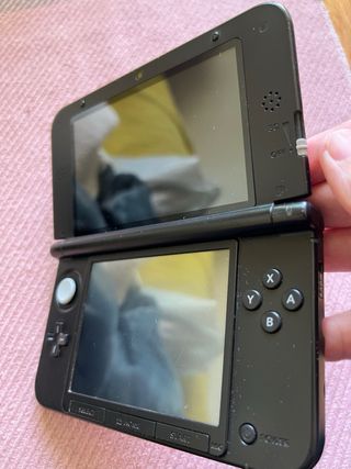 Nintendo 3DS XL Roja