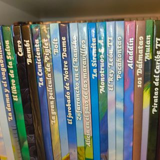 Cómics Disney y Pixar en tapa dura. El País