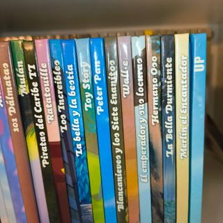 Cómics Disney y Pixar en tapa dura. El País