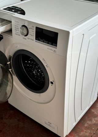 LAVADORA HISENSE DE 8 KILOS EN BLANCO A+++