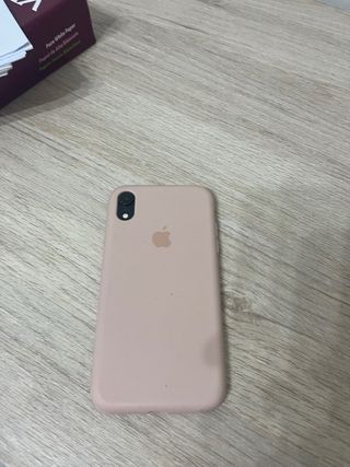 iPhone XR negro reacondicionado