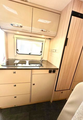 Autocaravana Bürstner Lyseo A700. Como nueva
