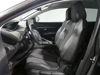 Peugeot 3008 Hybrid 225 Allure