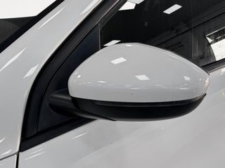 Peugeot 308 1.6 BlueHDI Business Line 73 kW (100 CV)