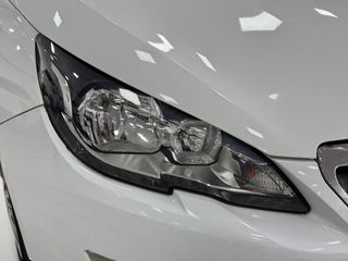 Peugeot 308 1.6 BlueHDI Business Line 73 kW (100 CV)