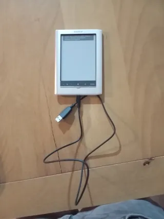 Libro Electrónico Sony Plata
