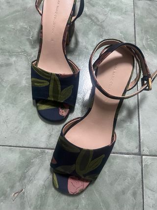 Sandalias Zara Talla 36 Flores