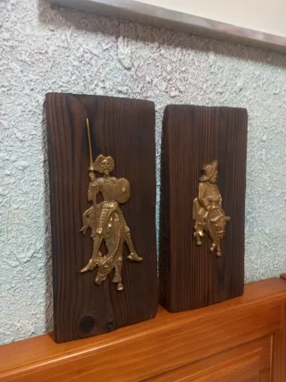 Pareja Metopas Quijote y Sancho Bronce Madera