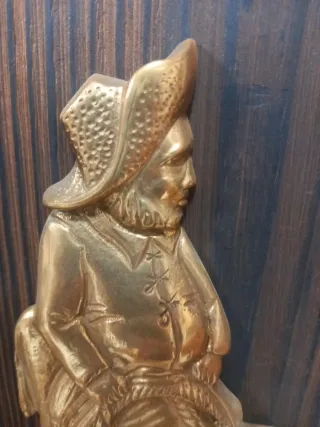 Pareja Metopas Quijote y Sancho Bronce Madera