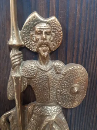 Pareja Metopas Quijote y Sancho Bronce Madera