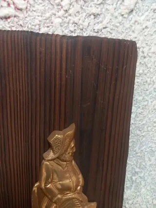 Pareja Metopas Quijote y Sancho Bronce Madera
