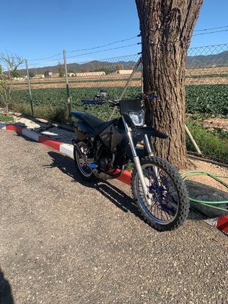 Beta 49cc Enduro/Motocross Negra