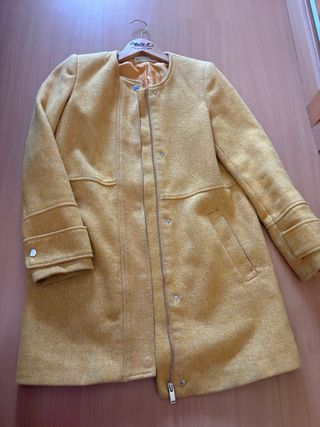 Abrigo Sfera Amarillo Talla S