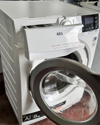 LAVADORA AEG LAVAMAT 6000 SERIES DE 8 KILOS A+++